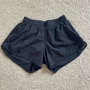 Lululemon Hotty Hot Short- Size 4